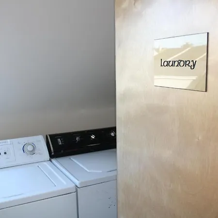 巴尔那斯莱德旅店 招待所 丁格尔